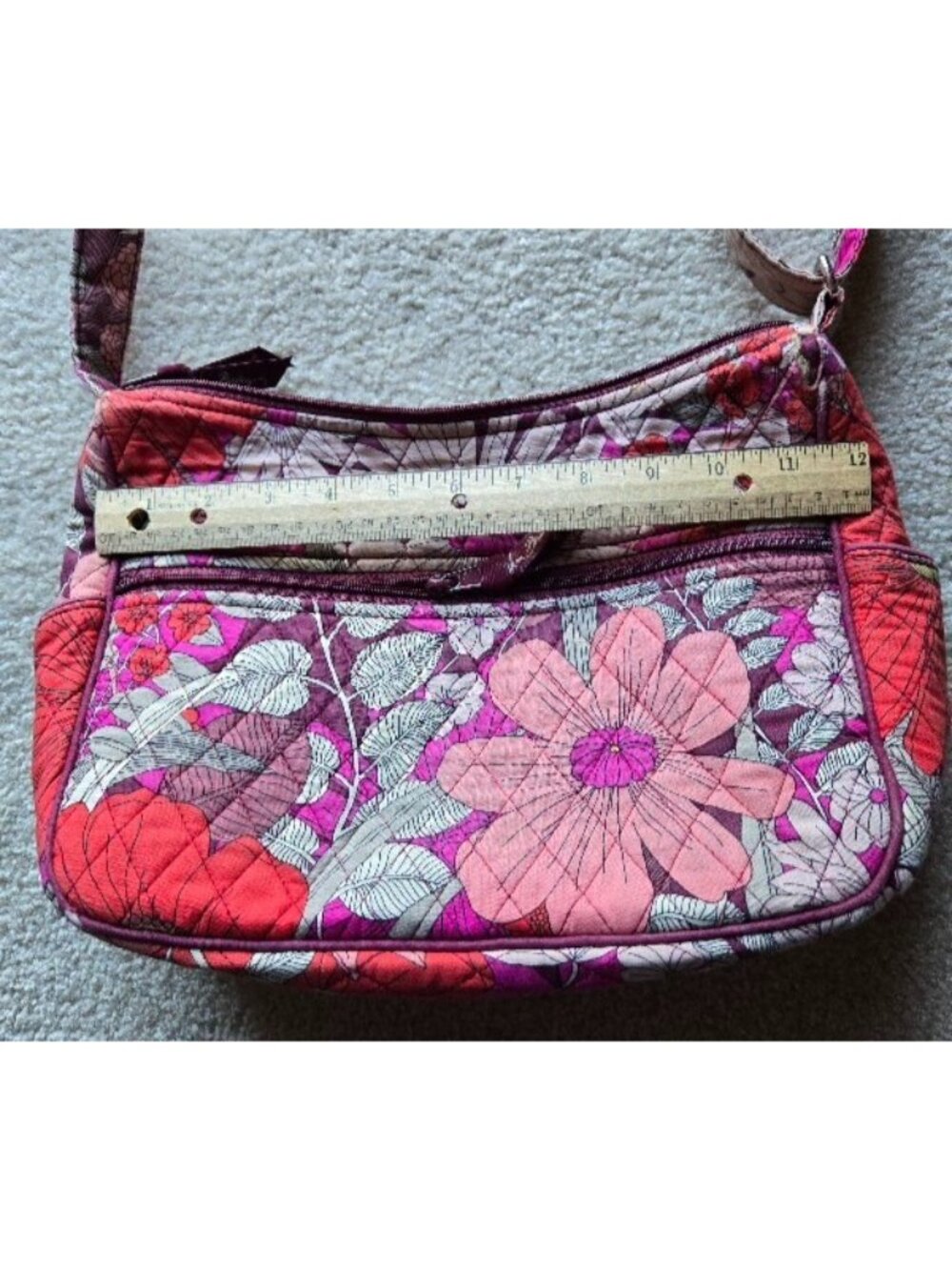 Vera Bradley Floral Cross Body Purse Zippered Pocket on Outside and Inside - Picture 3 of 7